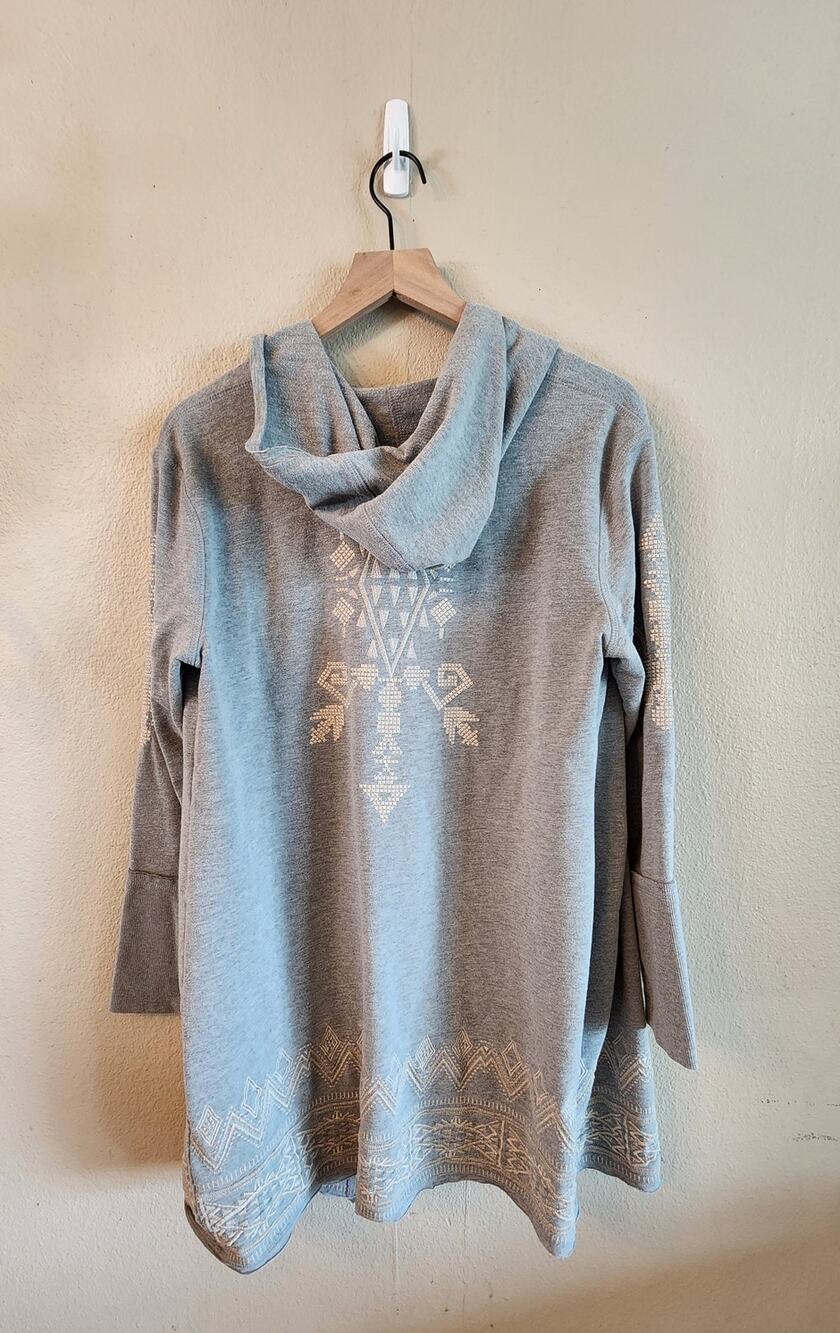 Willow & Clay Women's SZ Large Gray Hoodie Embroidery Longline